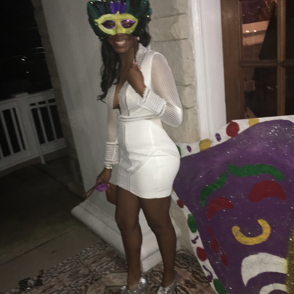 Long sleeve white dress